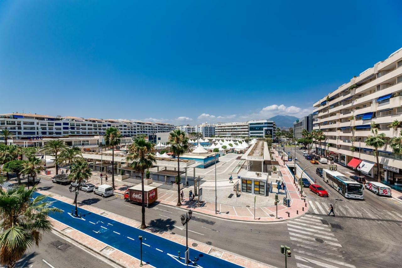 By Riva - Luxurious, Exclusive 2 Bedroom Apt Inside Puerto Banus Marbella Esterno foto